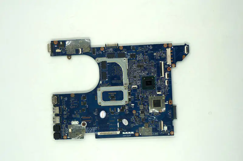 Dell 3560 V3560 0RDH49 RDH49 QCL00 LA-8241P -emolevy Dell 3560 V3560 0RDH49 RDH49 QCL00 LA-8241P emolevy