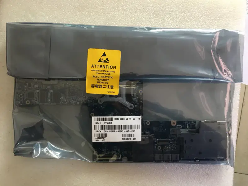 Dell Studio XPS 1340 0Y526R CN-0Y526R Y526R emolevy DDR3 GT210M