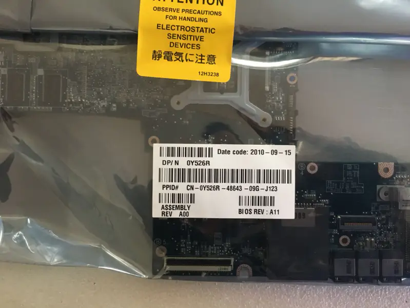 Dell Studio XPS 1340 0Y526R CN-0Y526R Y526R emolevy DDR3 GT210M