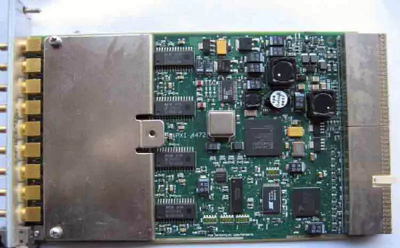 NI Pxi-4472 8-kanavainen dynaaminen signaali Ac