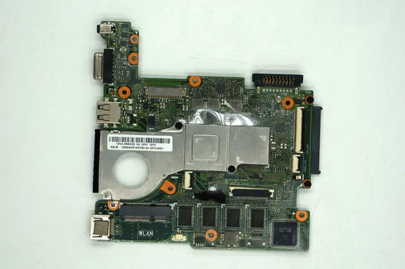 Asus 1015CX -emolevy
