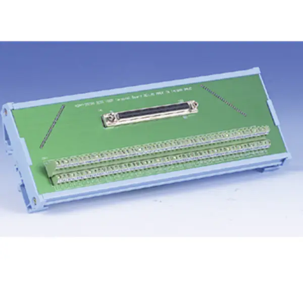 Advantech ADAM-39100-BE 100-nastainen DIN-kiskoon kytketty SCSI-johdotuslevy
