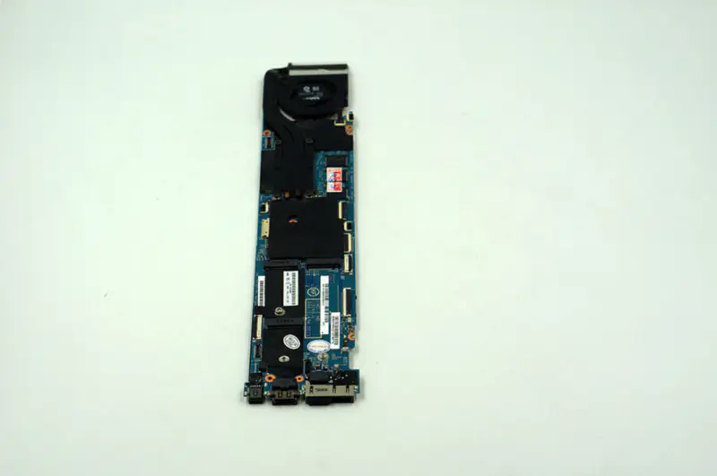 Lenovo X1 Carbon LMQ-2 13268-1 -emolevy i7-5600U 8G:llä varustettuna