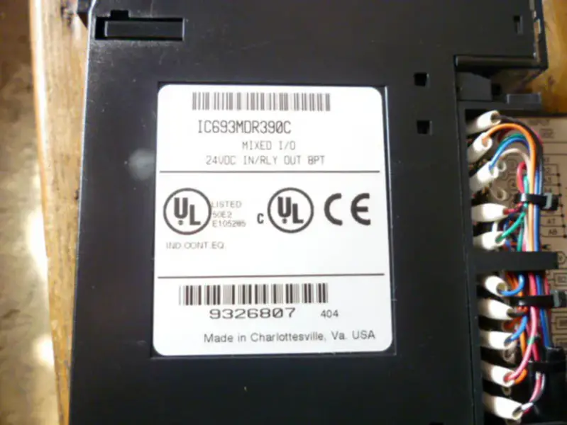 GE Fanuc PLC 90-30 -sarja IC693MDR390C (GE Fanuc PLC 90-30)