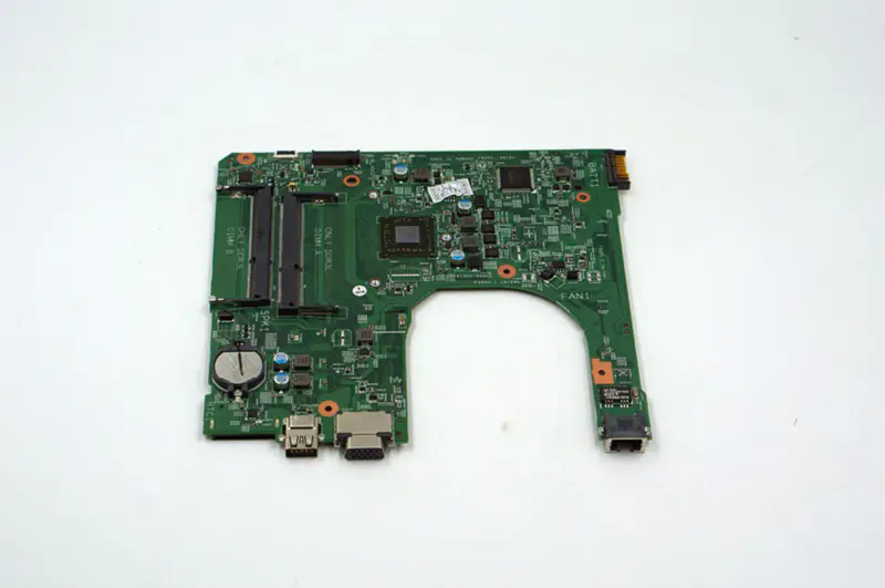 DELL CN-0GW4F0 GW4F0 0GW4F0 INSPIRON 15 3565 -emolevy Y25DC, jossa on A8-7410-suoritin
