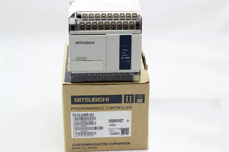 Mitsubishi PLC:n akku FX1N-30MT FX1N30MT FX1N30MT