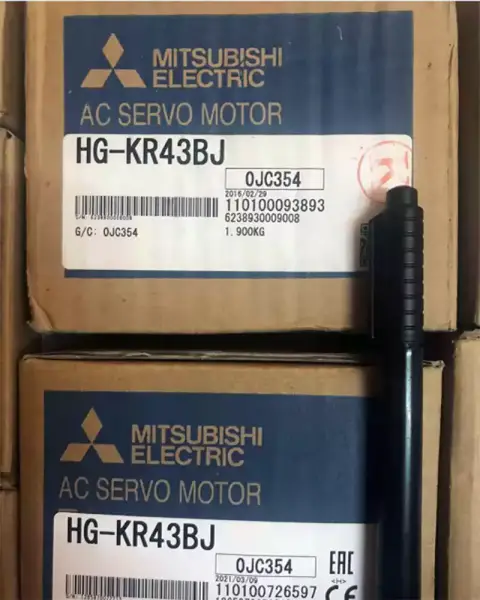Mitsubishi Servomoottori HG-SR352J HGSR352J HGSR352J