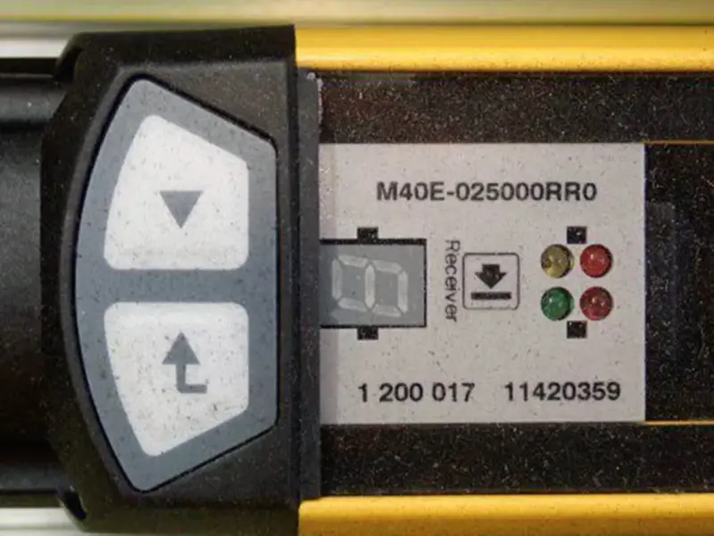 SAIRAS M40S-025000AR0