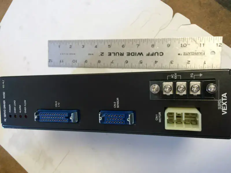 ITÄMAINEN MOOTTORI KXSD100-ALZ