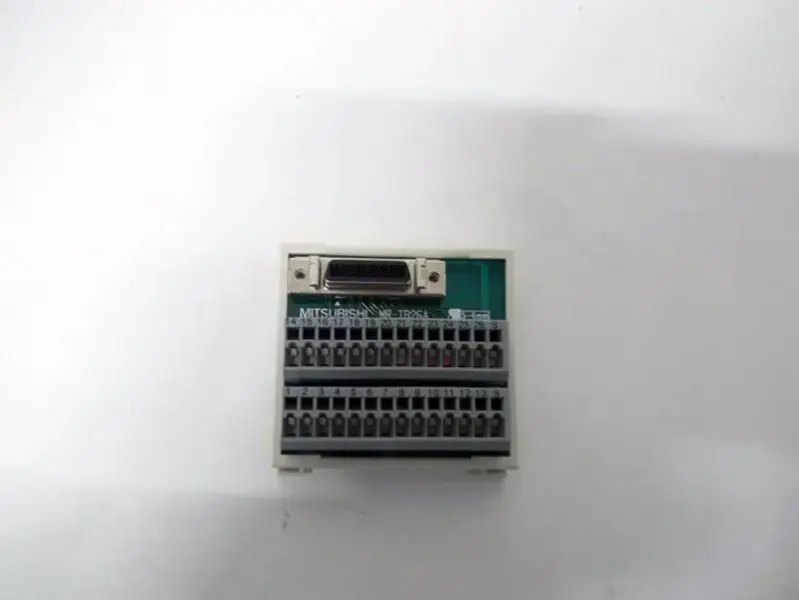 Mitsubishi MR-TB26A päätelaite