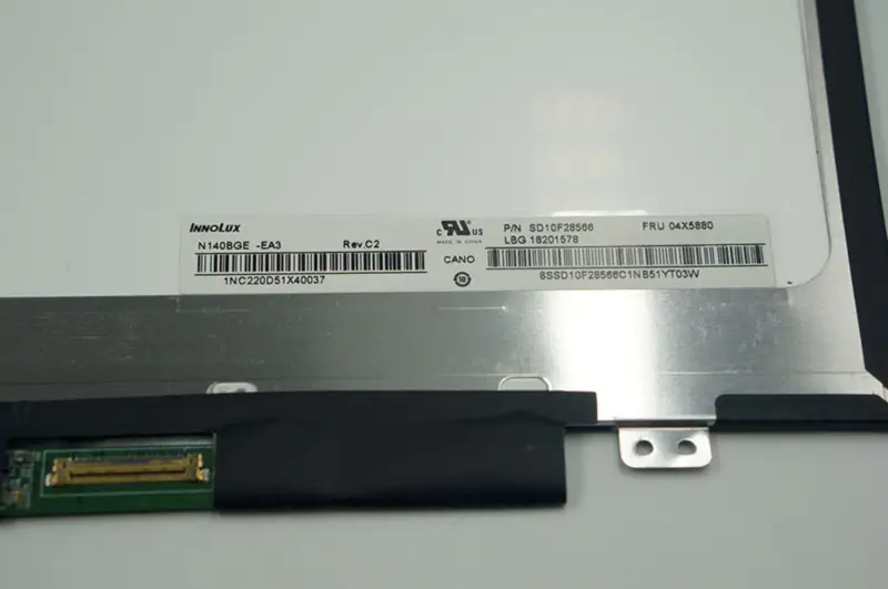 Acer Aspire K4000 -paneeli