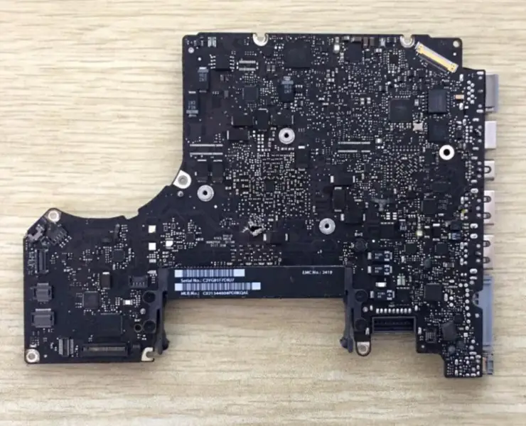 MacBook Pro 13" A1278 820-2936-A/B Emolevy MC700 MD313 MD314 MC724 MC700 MD313 MD314 MC724