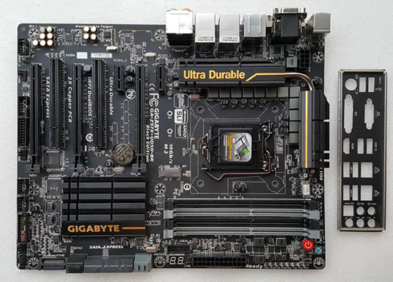 Gigabyte Z97X-UD5H-BK emolevy LGA1150 DDR3