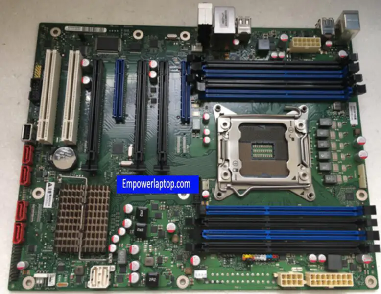 Fujitsu M720 Station D3128-A13 GS1 2011 -palvelimen emolevy Fujitsu M720 Station D3128-A13 GS1 2011 -palvelimen emolevy