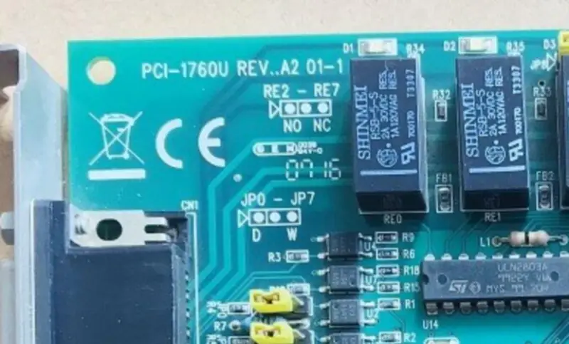 Advantech PCI-1760U REV.B1 A1 A2 8-kanavainen rele ja 8-kanavainen eristetty digitaalinen tulo Universal PCI-kortti