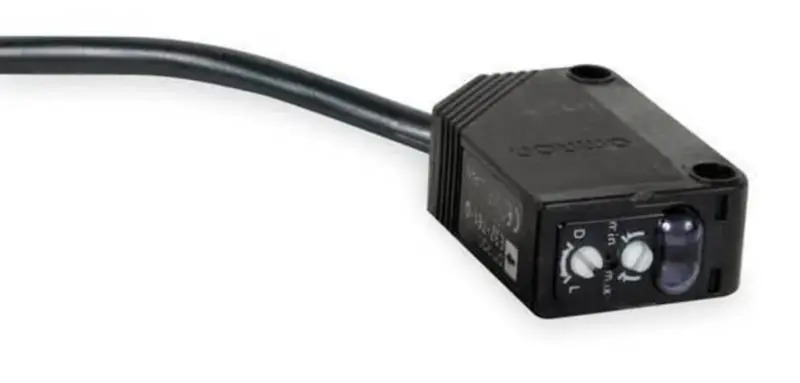 Omron E3ZD62