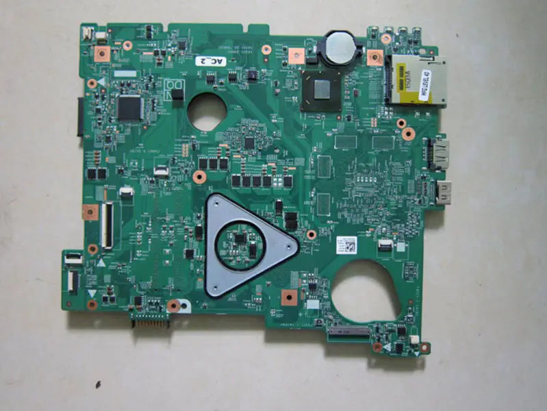 Dell Inspiron 15R N5110 VVN1, jossa on 0FG4Y2 0G8RW1 Intel-emolevy 0FG4Y2 0G8RW1