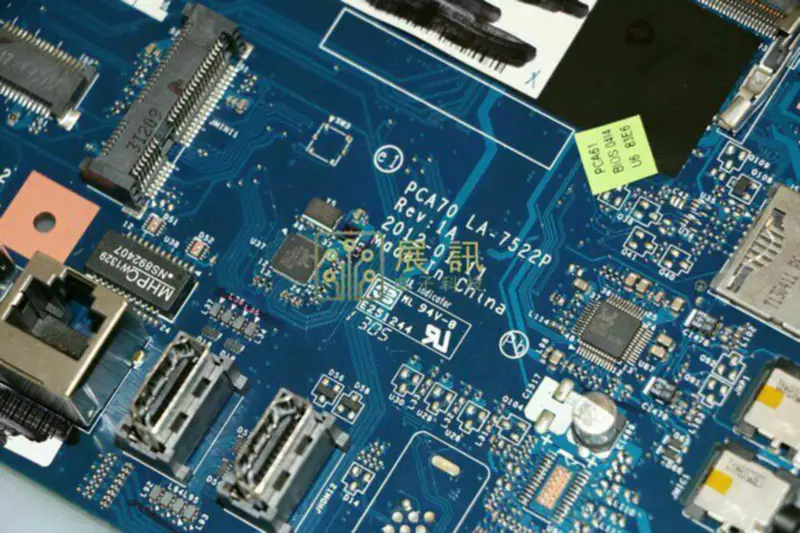 Asus LA-7522P -emolevy