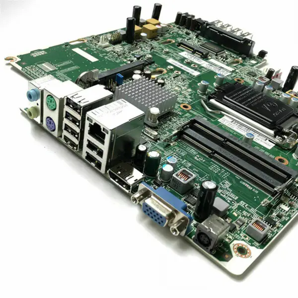 HP 611799-002611836-001 emolevy