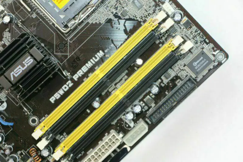 Asus 90MBB2B5G0EAY P5WD2 Premium iLife Series ATX-emolevy