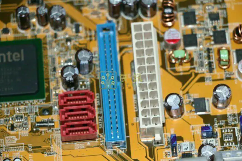 Asus T3-P5945GCX -emolevy