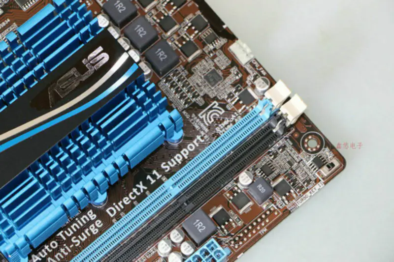 Asus E35M1-M -emolevy