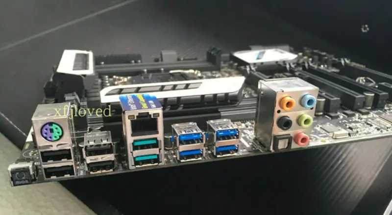 Asus X99AUSB31 ATX-emolevy