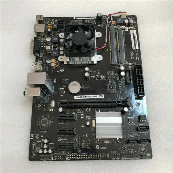Asus VM40BM32ALDP-MB -emolevy