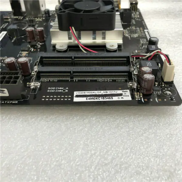 Asus VM40BM32ALDP-MB -emolevy