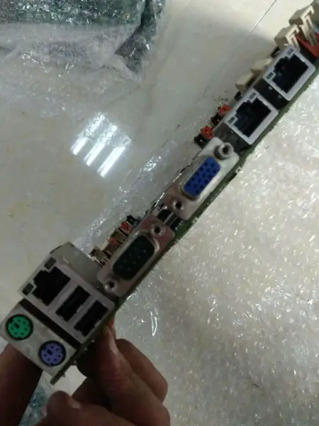 Asus KCMA-D8 -emolevy