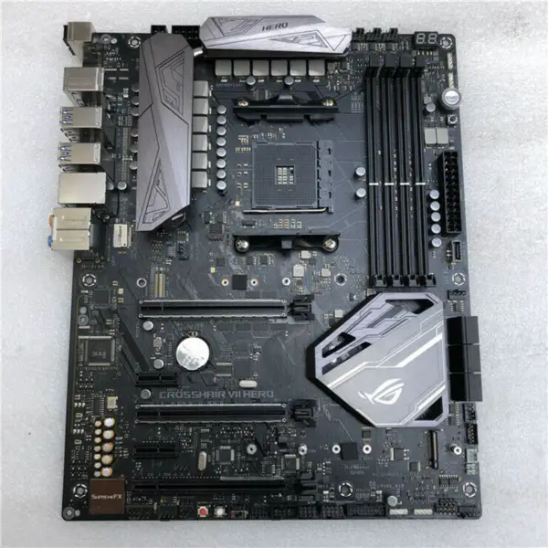 Asus CROSSHAIR VII HERO -emolevy