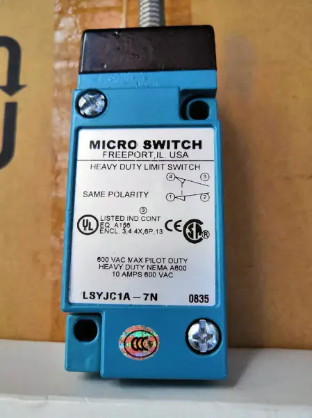 HONEYWELL LSYJC1A-7N PLC-moduuli