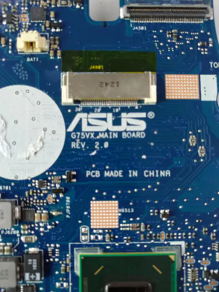 Asus 69N0NOM10C03 ATX-emolevy