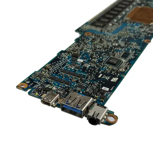 Asus 60-NKOMB1F04-B02 ATX-emolevy