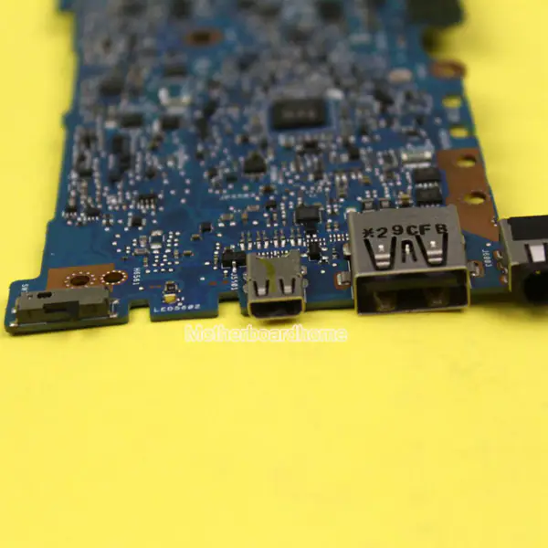 Asus 90R-NTFMB1100Y ATX-emolevy