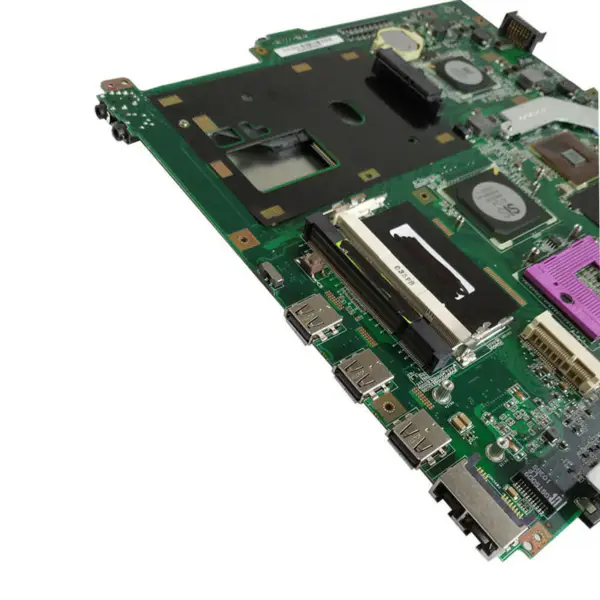 Asus 90R-NSSMB1200Y ATX-emolevy