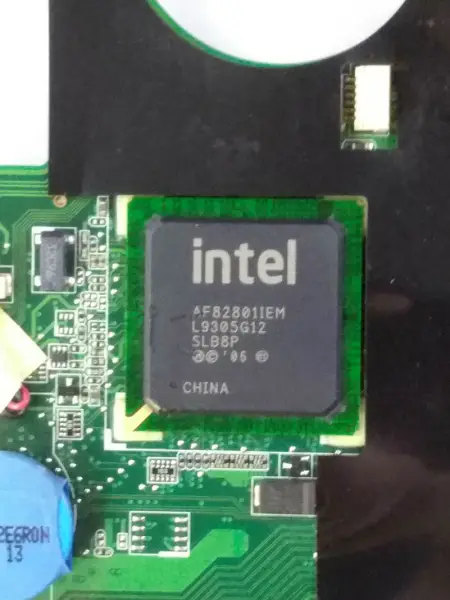 Asus 69N0BBM13A01-01 -emolevy