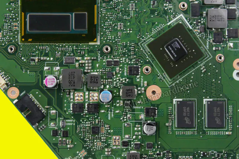 Asus 60NB04T0-MB8500 ATX-emolevy