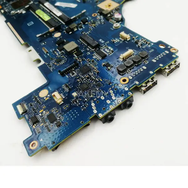 Asus G701VI -emolevy