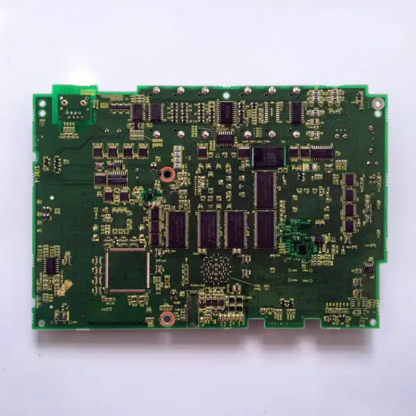 FANUC A20B-8200-0540 PCB-piirin emolevy käytetyssä tuotteessa