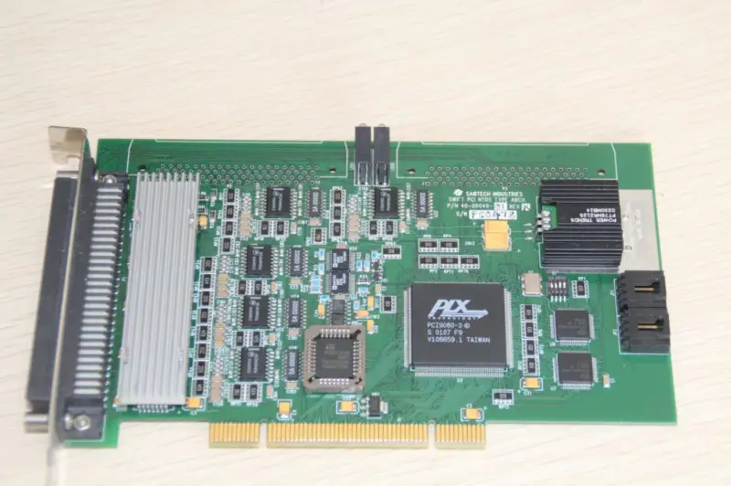 SABTECH INDUSTRIES SWIFT NTDS TYYPPI ABCH 40-00049-01 DAQ-kortti