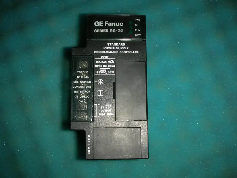 GE Fanuc 90-30 PLC IC693PWR321 GE Fanuc 90-30 PLC IC693PWR321