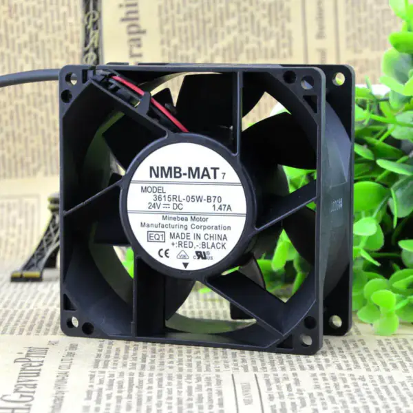 Minebea 615RL-05W-B70-E00 NMB DC-tuuletin 24VDC 92X38.4MM 7200RPM