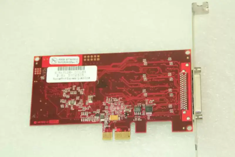 Comtrol Corporation 5002505 RocketPort Quad/Octa 50025G -teollisuusemolevy RocketPort Quad/Octa 50025G