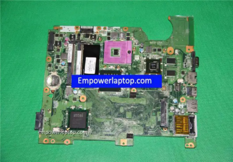 HP 517837-001 Presario CQ61 G61 DA00P6MB6D0 -emolevy (HP 517837-001)