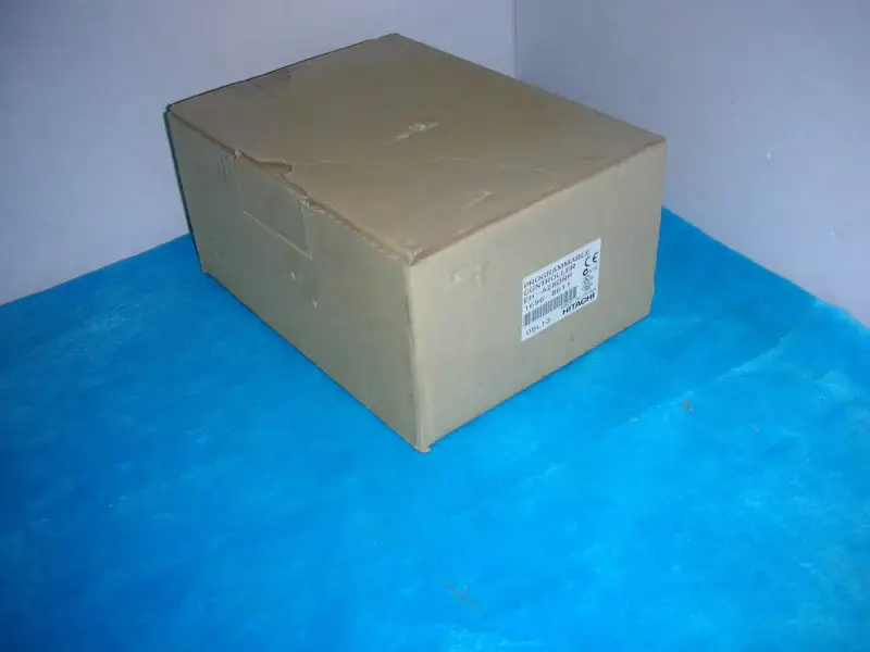 HITACHI-ohjelmoitava ohjain EH-D28DRP