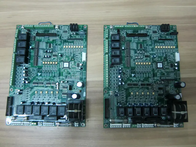YASKAWA UTC000044 REV.11 OHITUSLAITE