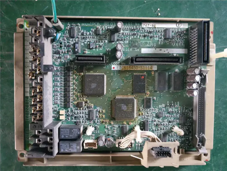 YASKAWA ETC618450-S1114 ETC618450-S7140 JNE.