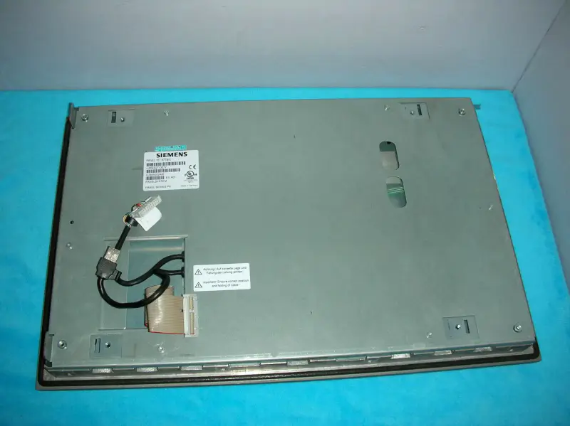 A5E02713377/PANEELI 15T 677B/C