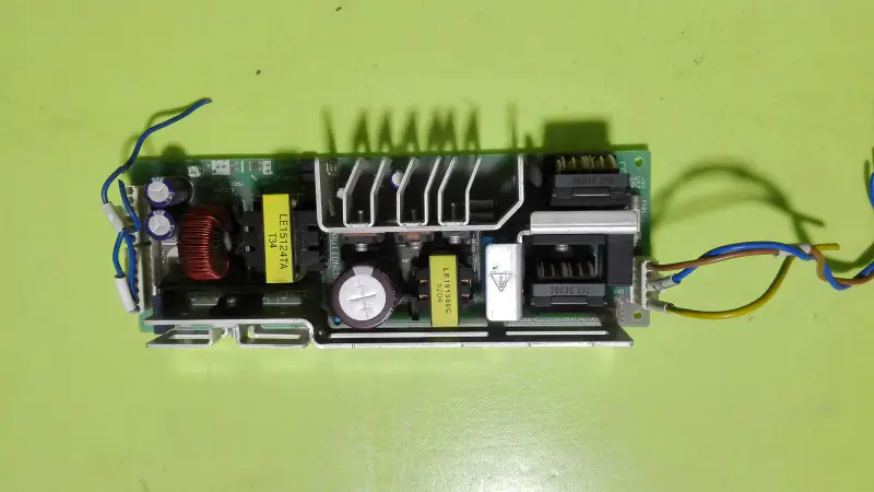Cosel LEA150F-24 Virtalähde